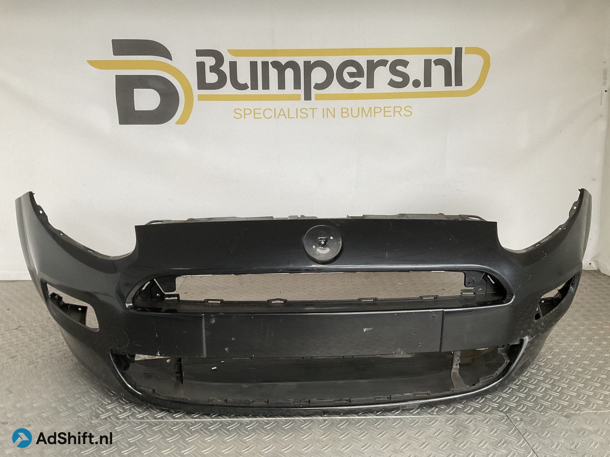 Bumper Fiat Punto 10-14 735536140 Voorbumper B9-16956z, Bumper