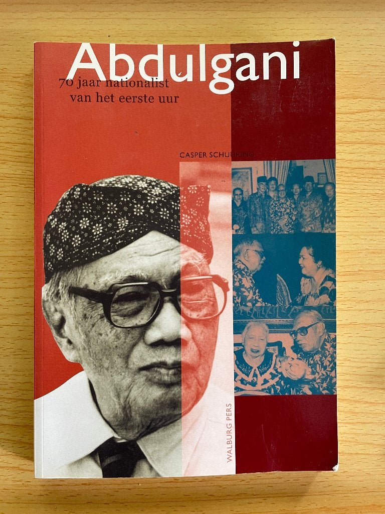 Biografie van Ruslan Abdulgani (1914-2005), Ophalen of Verzenden, Zo goed als nieuw, Casper Schuuring