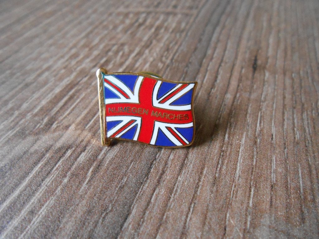 Britse pin Vierdaagse Nijmegen marches zonder jaartal, Ophalen of Verzenden, Landmacht, Engeland, Overige typen