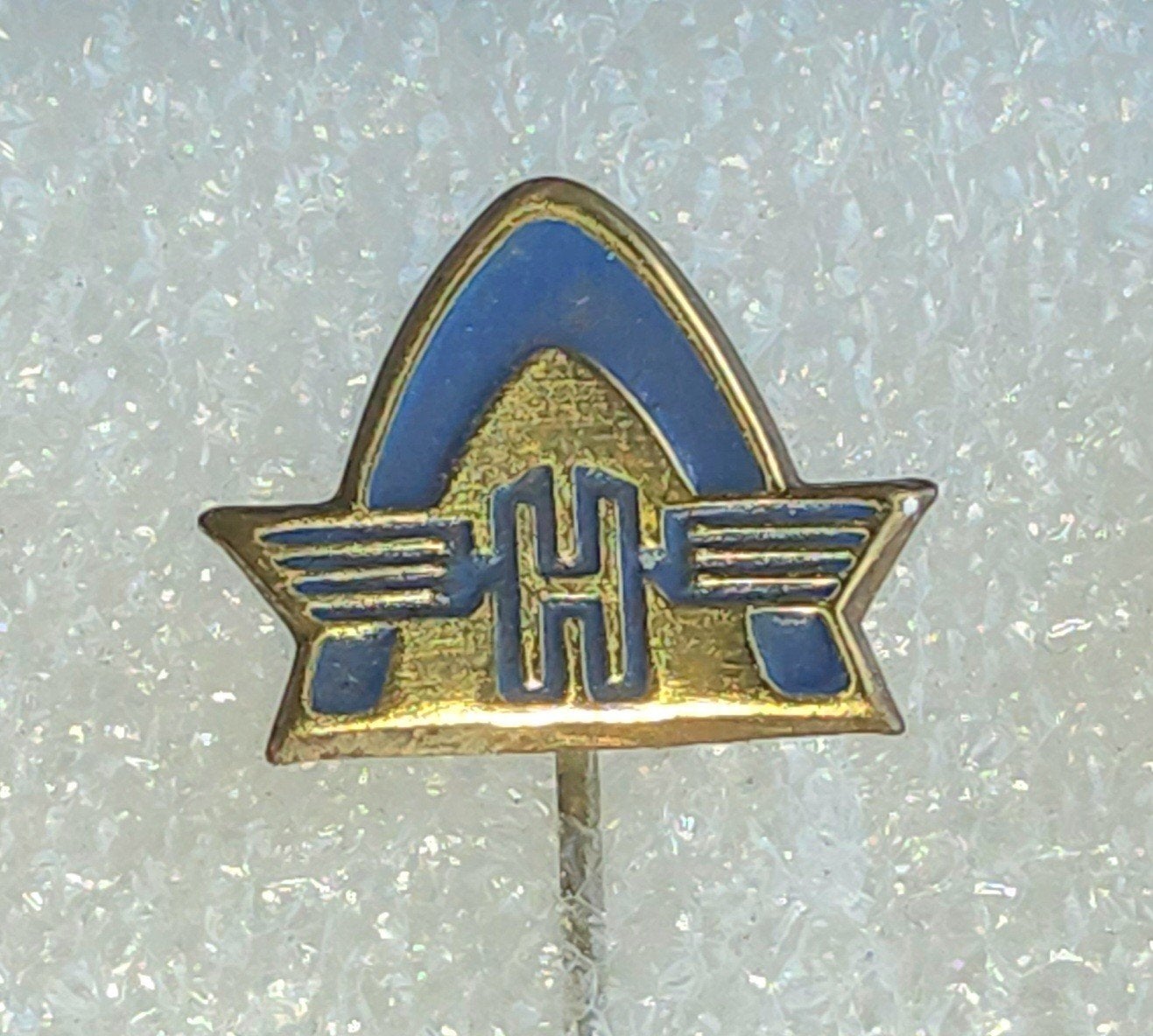 Vintage Speldje Hanomag, Ophalen of Verzenden, Gebruikt, Overige onderwerpen, Speldje of Pin