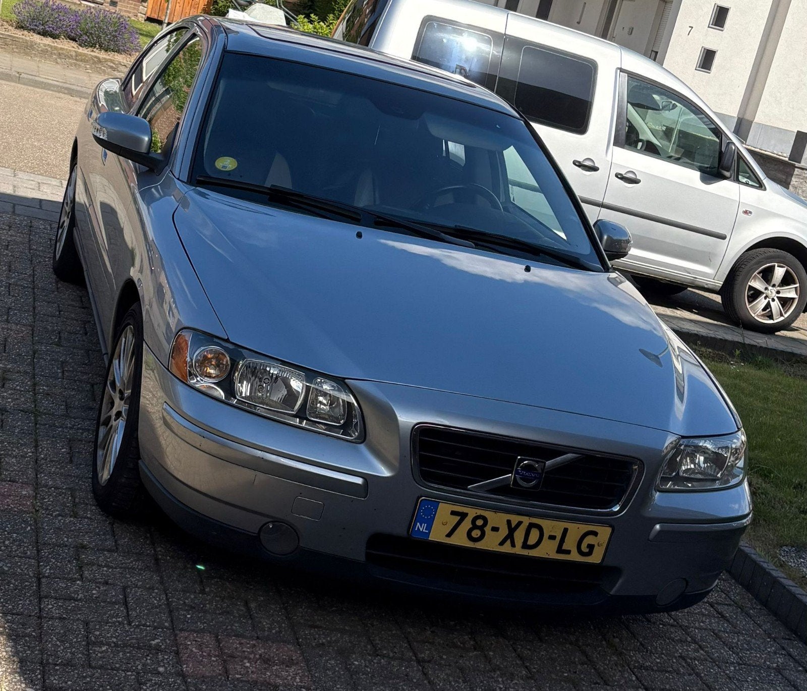Volvo S60 2.5 T AUT 2007 Grijs, Auto's, S60, 2521 cc, Particulier, 1600 kg