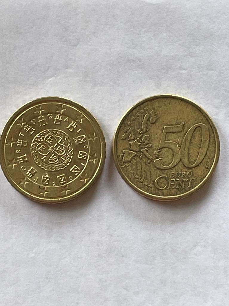 Portugal Euro munten 2 van 50  1 van 2010 en 2002., Ophalen of Verzenden, Portugal, 50 cent, Losse munt