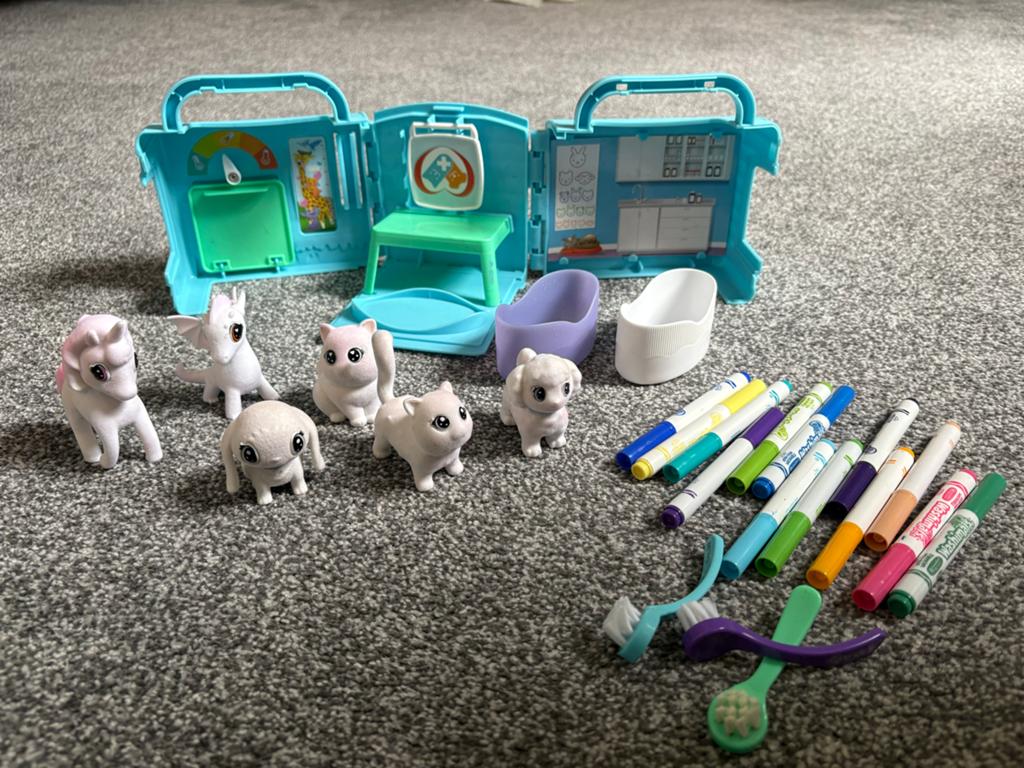 Crayola Washimals Dierenverzorgingsset met Koffer, Ophalen of Verzenden, Zo goed als nieuw