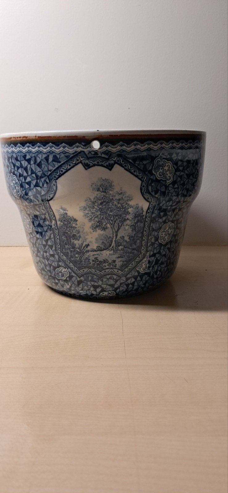 Antieke Delfts Blauwe Bloempot met Landschap, Ophalen of Verzenden