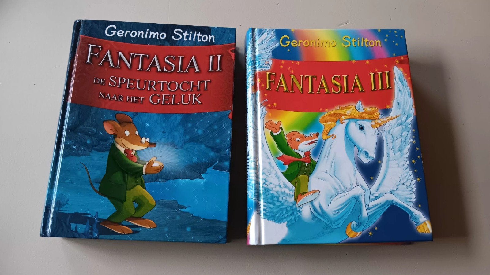 Geronimo stilton fantasia deel 2 + 3., Boeken, Ophalen of Verzenden, Zo goed als nieuw, Geronimo Stilton, Fictie algemeen