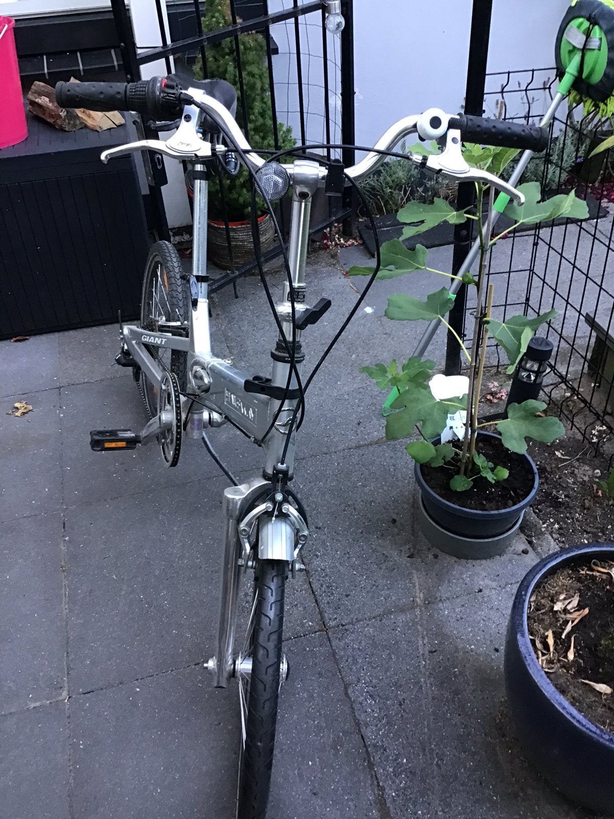 Unieke Vouwfiets rijdt prima maar overbodig, Gebruikt, Velgrem, Versnellingen, Ophalen of Verzenden