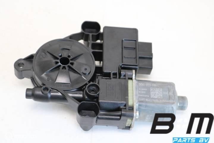 Raammotor links achter VW Golf 7 5Q0959811, Gebruikt