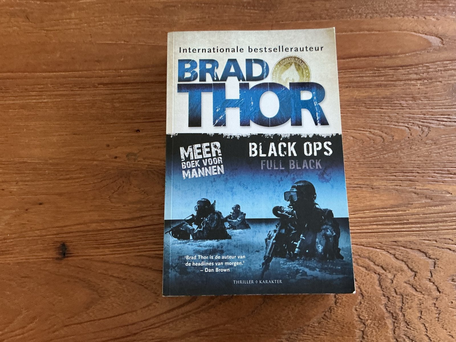 Brad Thor - Black Ops: Full Black (Thriller), Boeken, Ophalen of Verzenden, Gelezen