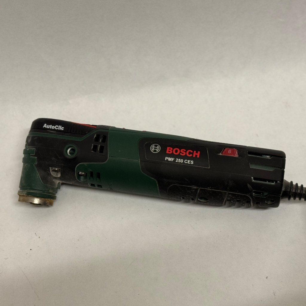 Bosch PMF 250 CES Multitool, Bosch, Gebruikt, Support@bosch.com, Robert Bosch GmbH
Robert-Bosch-Platz 1
70839 Gerlingen-SchillerhÃ¶he
Germany