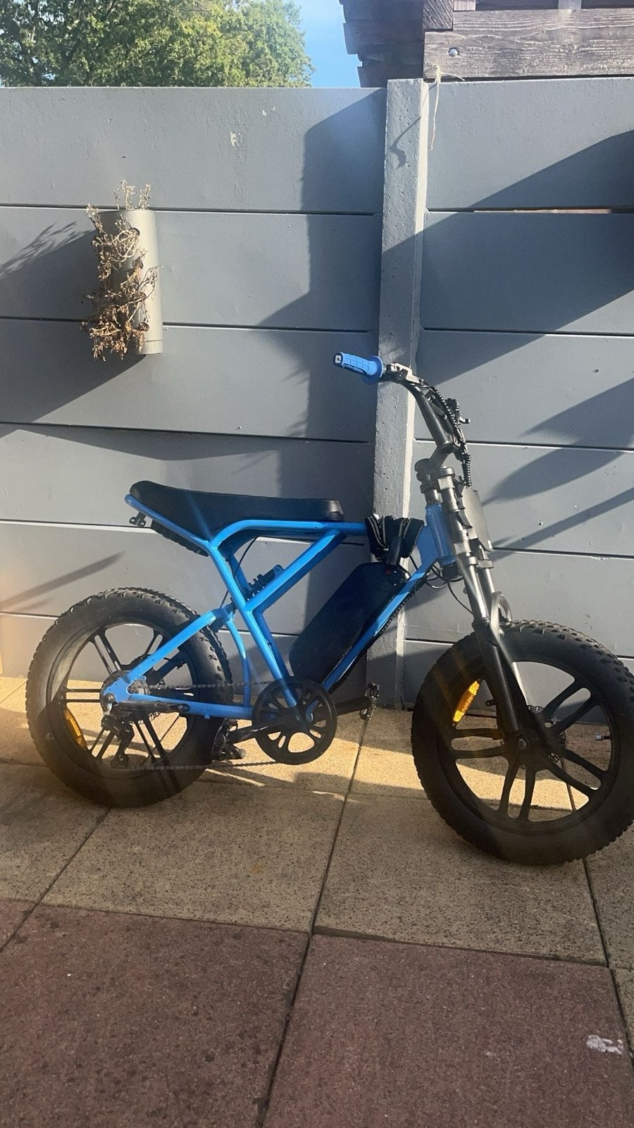 Fatbike Ouxi H9 (Custom blue)Stoere en Comfortabele E-bike, Zo goed als nieuw, 51 tot 55 cm, 50 km per accu of meer, Ophalen