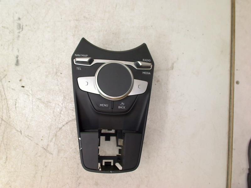 Mmi Schakelaar navigatieknop Audi TT (FV3/FVP) 8s0919614e, Gebruikt, Auto-Union-Straße  1, Ingolstadt 85057, , Duitsland, Info@audi.de