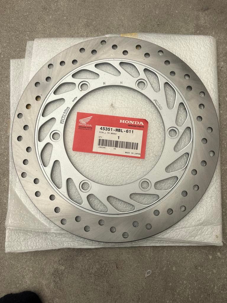 Nieuwe Honda Remschijf 45351-MBL-611 ST1100 CBR1000 NT650V, Motoren, Onderdelen | Honda, Ophalen of Verzenden, Nieuw