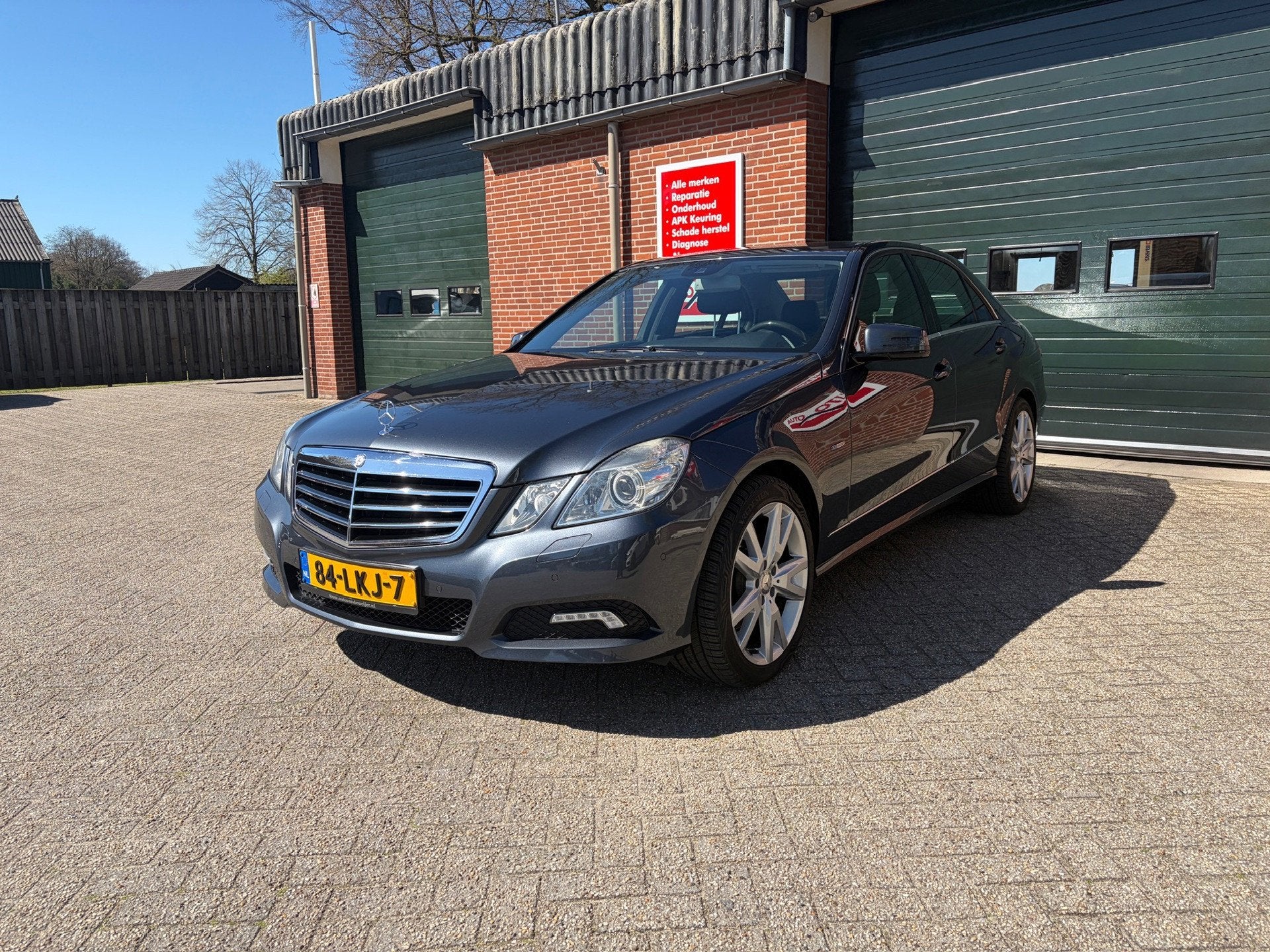Mercedes-Benz E-klasse 350 CGI 292PK TOPWAGEN! VOL OPTIES!, Automaat, Euro 5, Achterwielaandrijving, Gebruikt