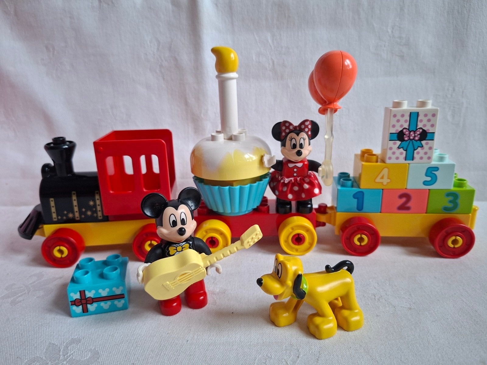 Duplo Disney Junior 10941 Mickey & Minnie Verjaardagstrein V