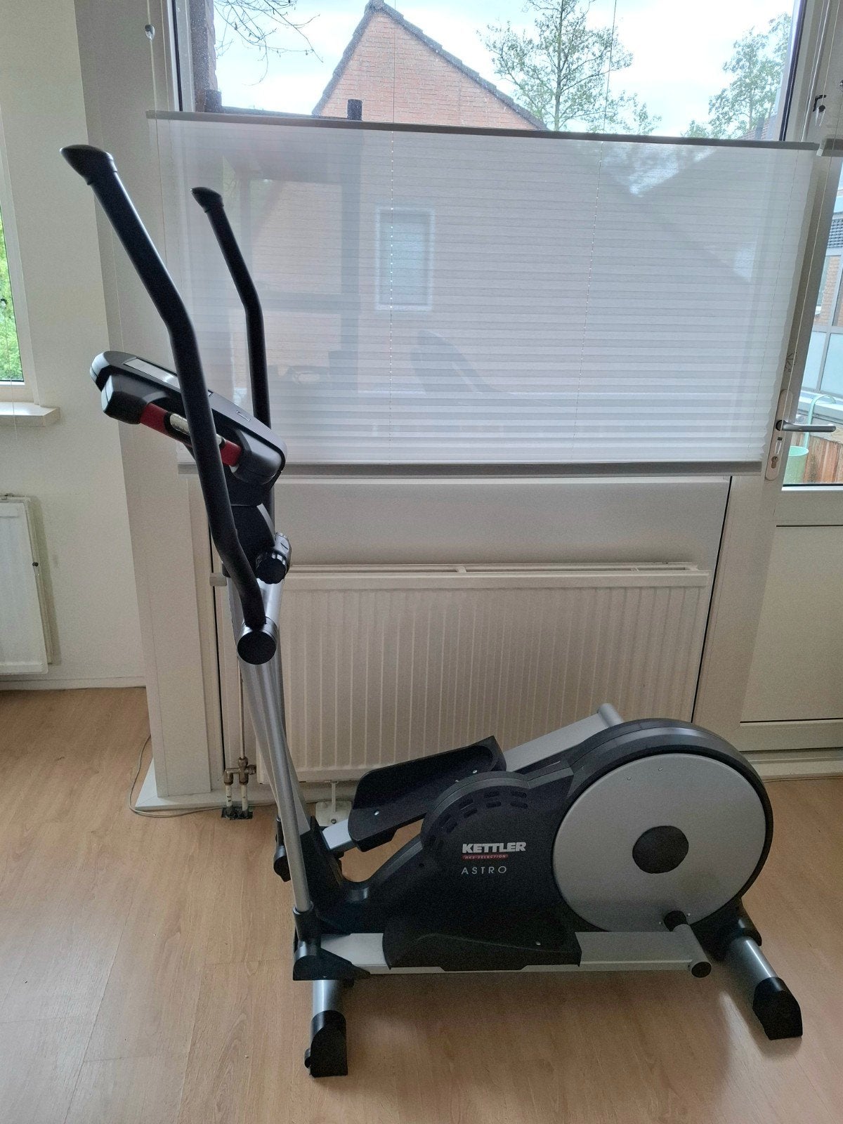 Kettler Astro Crosstrainer - Zo goed als nieuw, Ophalen, Armen, Zo goed als nieuw, Crosstrainer