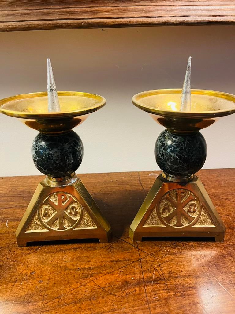 Twee originele Kerkkandelaars, Ophalen, Koper of Brons