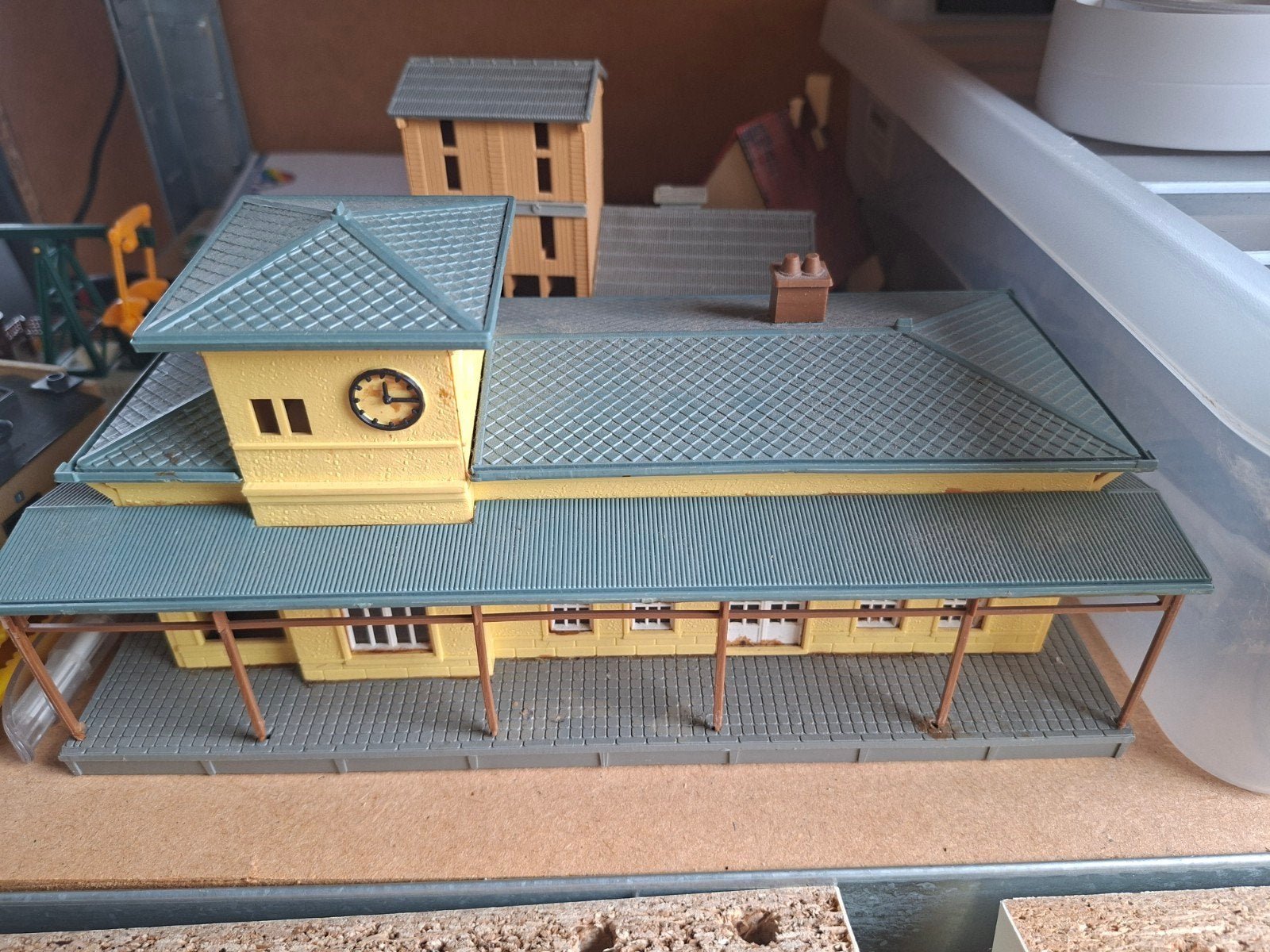 Station HO oude stijl, Ophalen of Verzenden, Gebruikt, Brug, Tunnel of Gebouw