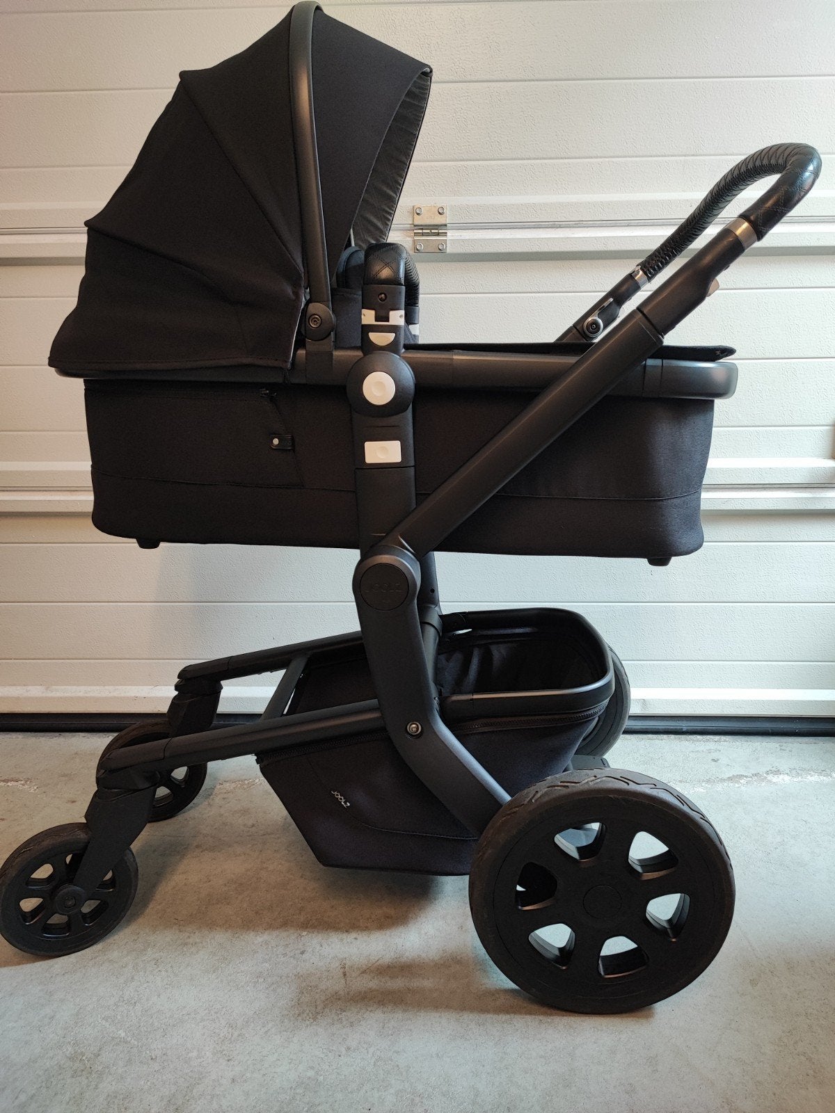 zeer nette JOOLZ Day3 Kinderwagen Black!, Kinderen en Baby's, Kinderwagens en Combinaties, Zo goed als nieuw, Combiwagen, Overige merken