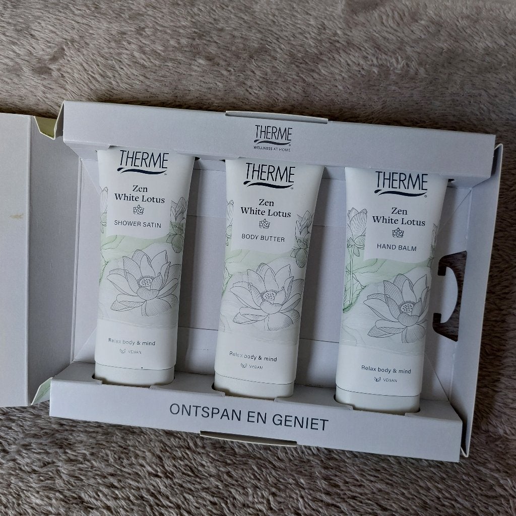 Therme Zen White Lotus giftset/cadeauset/wellnessbox 3x 70ml, Sieraden, Tassen en Uiterlijk, Ophalen of Verzenden, Nieuw, Bad & Douche
