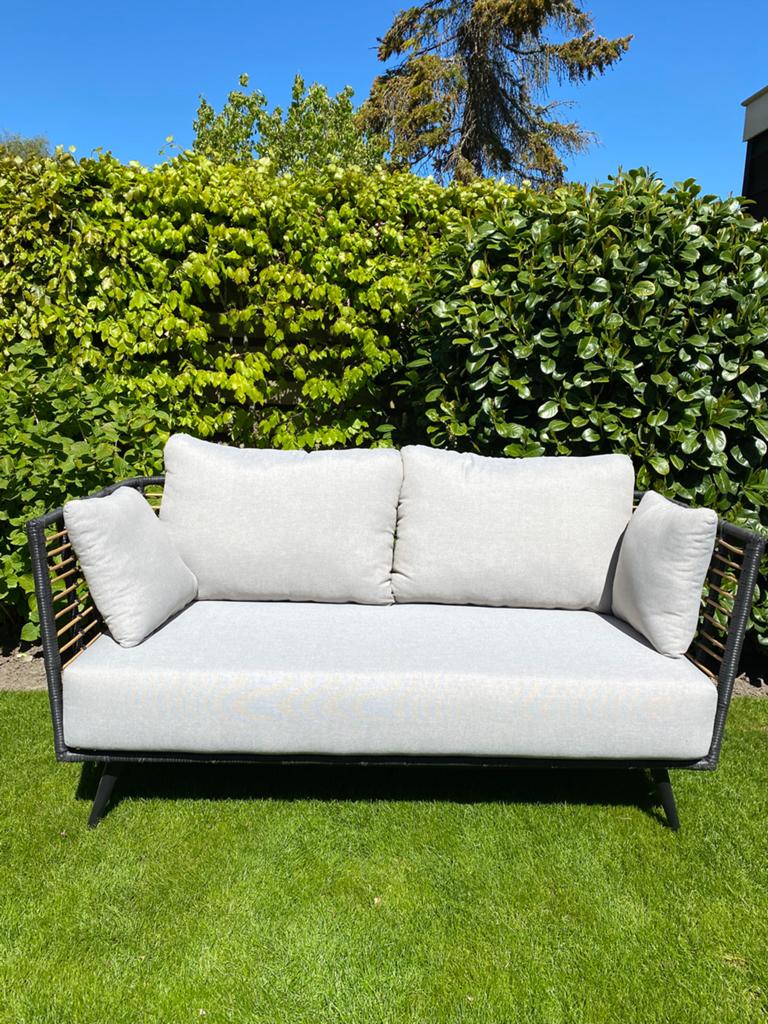 Loungebank, Tuin en Terras, Tuinsets en Loungesets, Ophalen, Zo goed als nieuw, Kunststof, Bank
