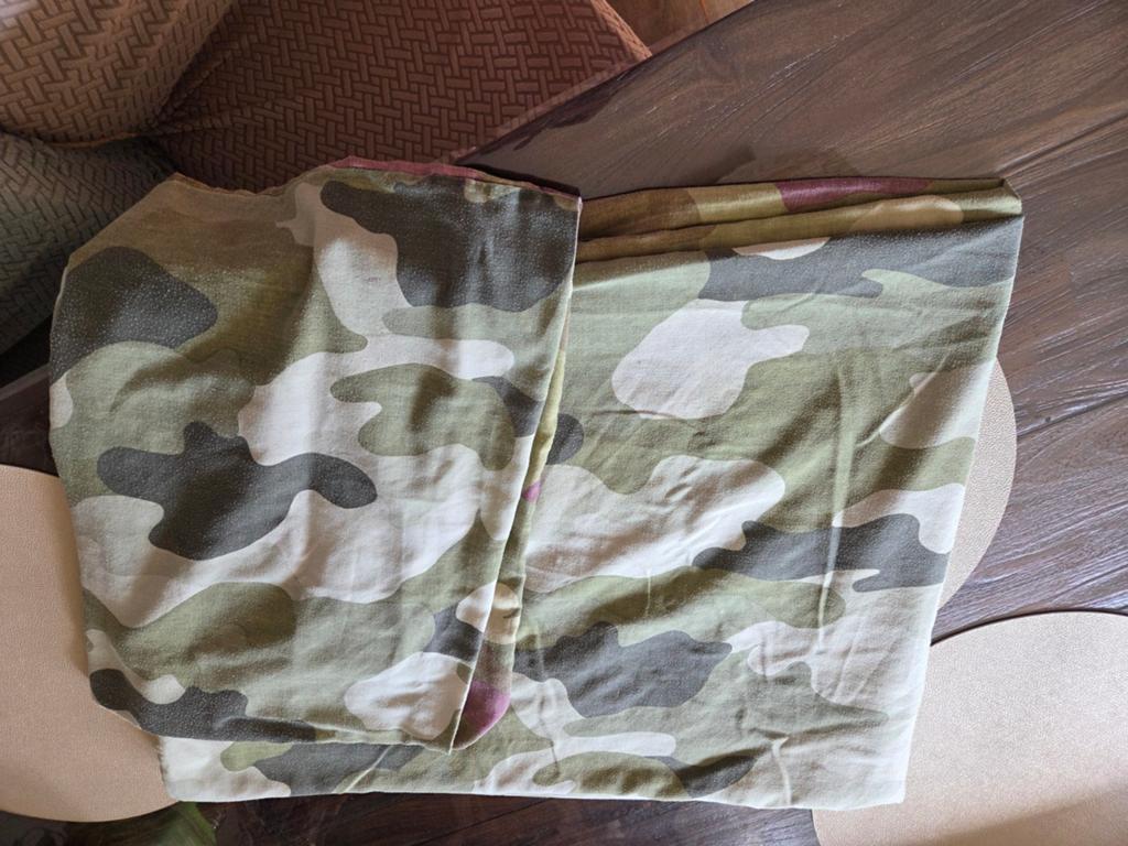 Dekbedovertrek 1 persoons camouflage 2 zijdig + kussensloop, Ophalen of Verzenden, Gebruikt, 100 cm of meer