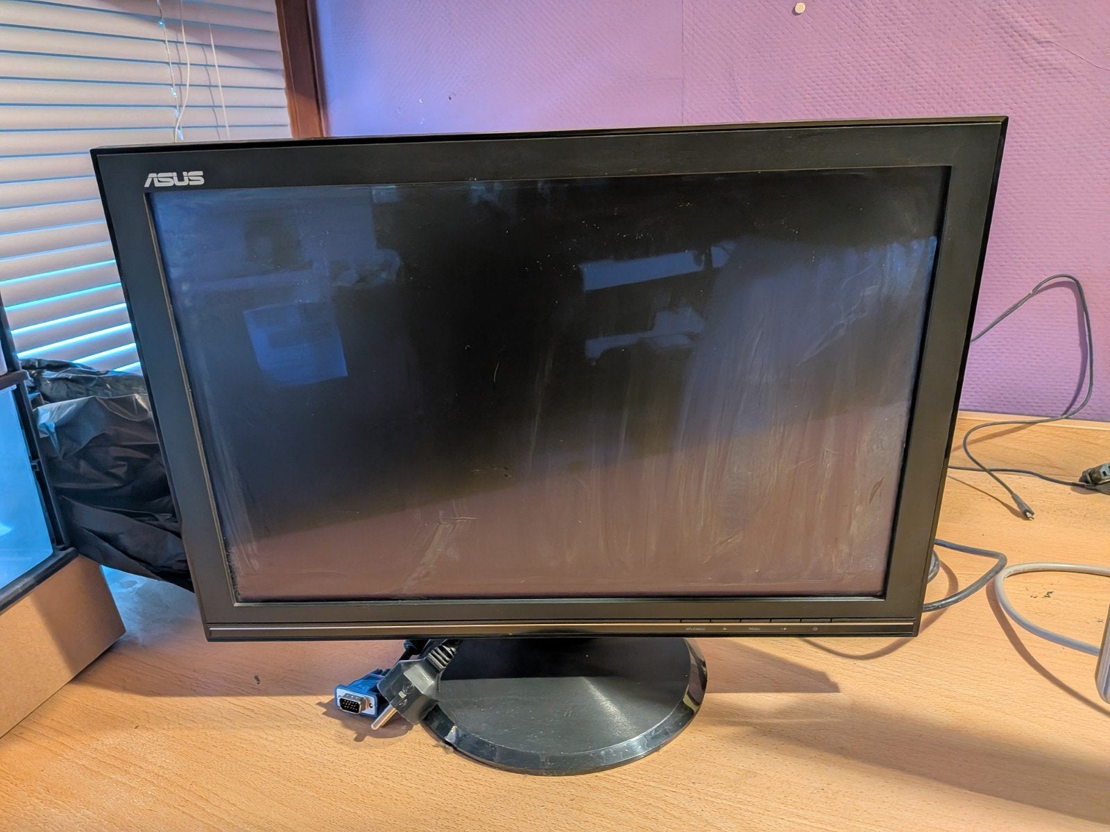 ASUS VW192G LCD Monitor - Gebruikt, Ophalen, Kantelbaar, ASUS, VGA