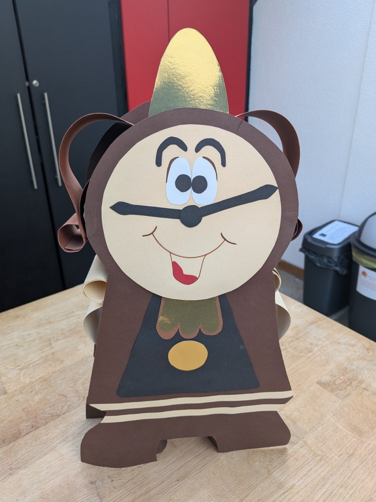 Sinterklaas surprise: Klok, Cogsworth uit Belle en het Beest, Film en tv, Handgemaakt, Nieuw, Ophalen of Verzenden
