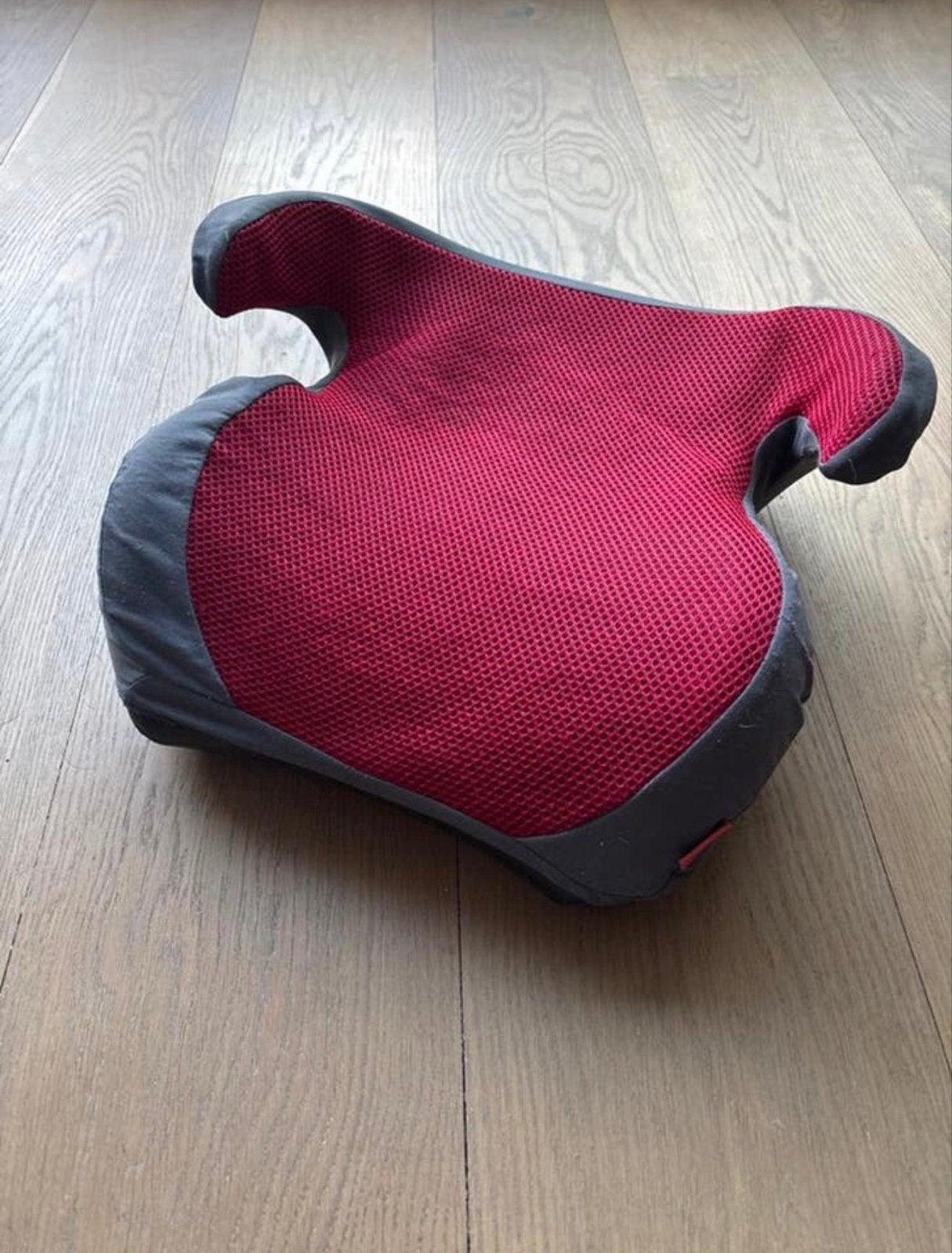 Rode zitverhoger voor kinderen, Overige merken, 15 t/m 36 kg, Ophalen of Verzenden, Gebruikt