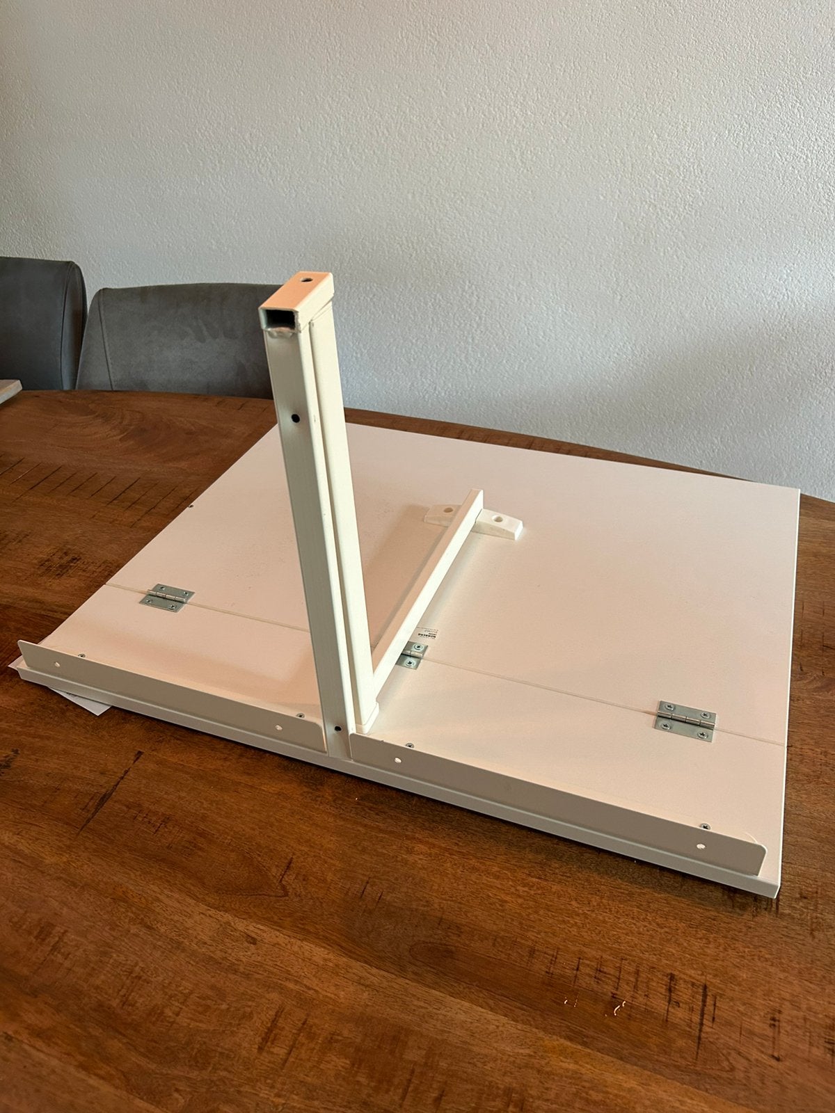 Ikea Norberg inklapbaar bureau. Goede ruimte besparing, Huis en Inrichting, Bureaus, Ophalen, Zo goed als nieuw