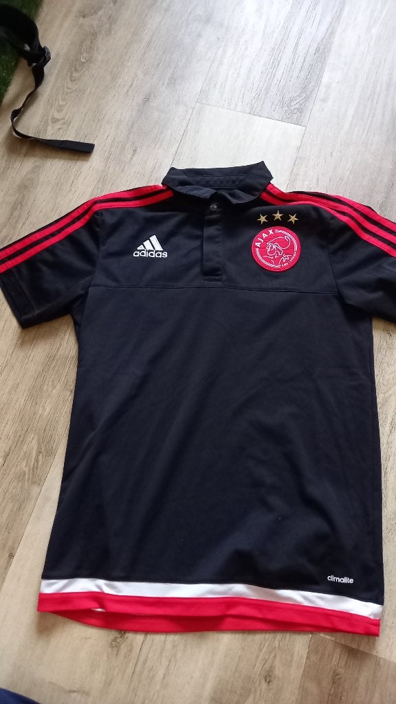 Ajax Trainingsshirt 2015/2016 - Zwart/Rood, Sport en Fitness, Voetbal, Maat S, Ophalen of Verzenden, Zo goed als nieuw, Shirt