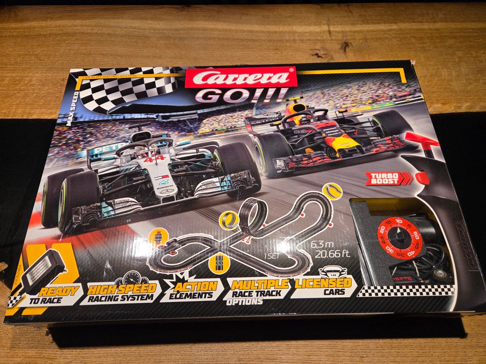 Carrera GO racebaan met Formule 1 auto's, Racebaan, Carrera, Ophalen of Verzenden, Zo goed als nieuw