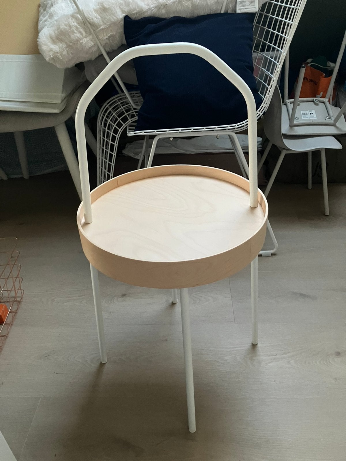 Burvik bijzettafel Ikea wit ZGAN, Ophalen, Zo goed als nieuw, Rond