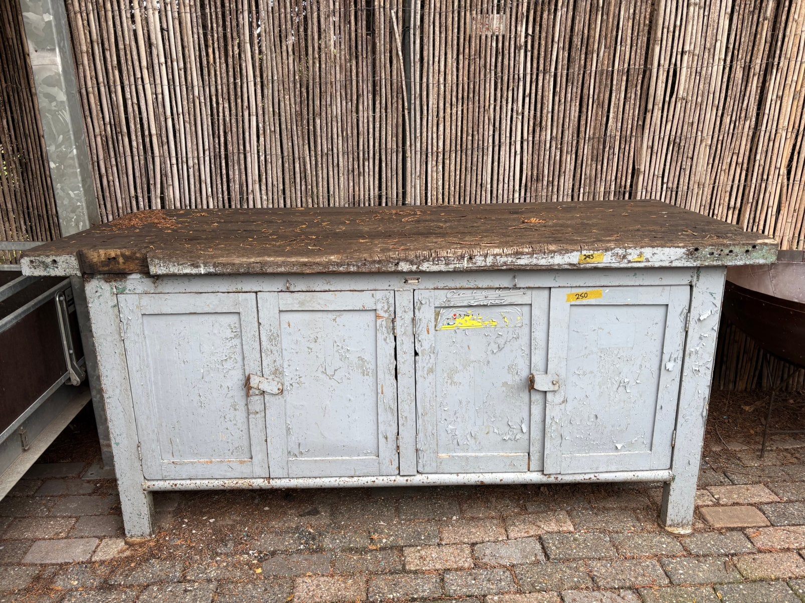 Oude zware werkbank / buitenkeuken uit Oostblok, Ophalen, Gebruikt, ?, 170 cm of meer