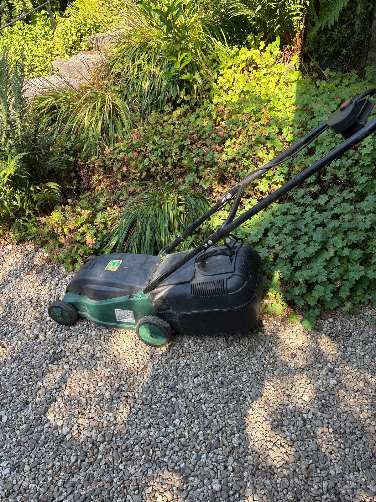 Greenway EM 3190 Elektrische Grasmaaier - 900W, Ophalen, Cirkelmaaier, Gebruikt, Elektrische grasmaaier