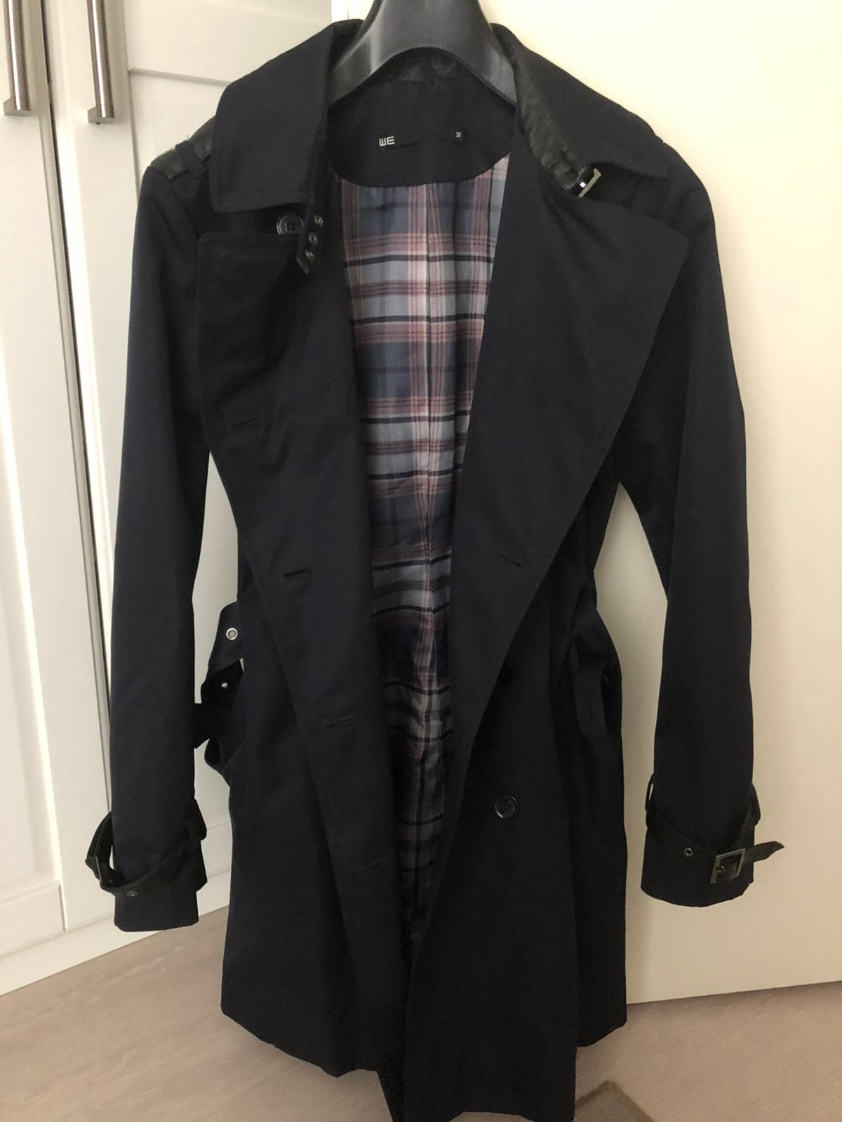 Trenchcoat WE maat 38 marineblauw, Ophalen of Verzenden, Zo goed als nieuw, Maat 38/40 (M), Blauw