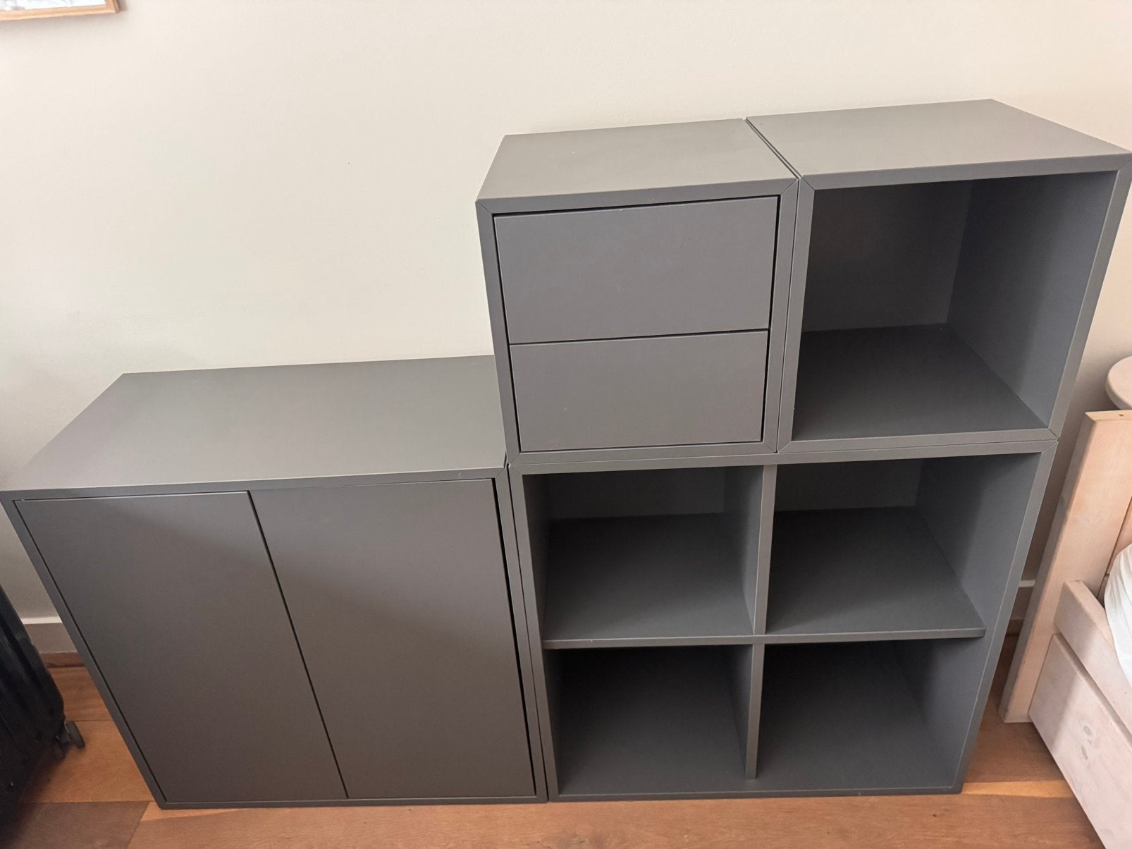 Ikea Eket kastcombinatie donkergrijs, Huis en Inrichting, Ophalen of Verzenden, Zo goed als nieuw, Minder dan 150 cm, Minder dan 100 cm