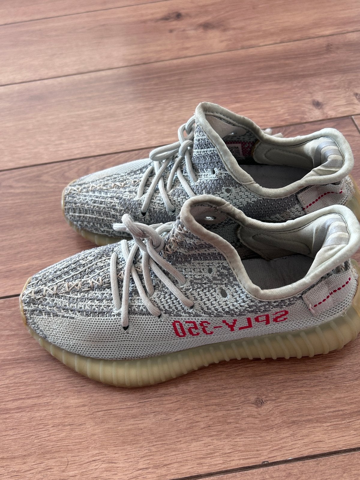 Yeezy boost maat 36 adidas zebra sply 350 grijs, Ophalen of Verzenden, Zo goed als nieuw, Jongen of Meisje, Schoenen