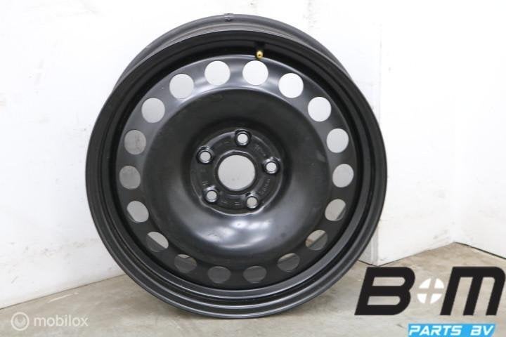 1 losse 17 inch stalen velg VW Tiguan 3 / Q3 5QF601027J, Gebruikt, Velg(en)