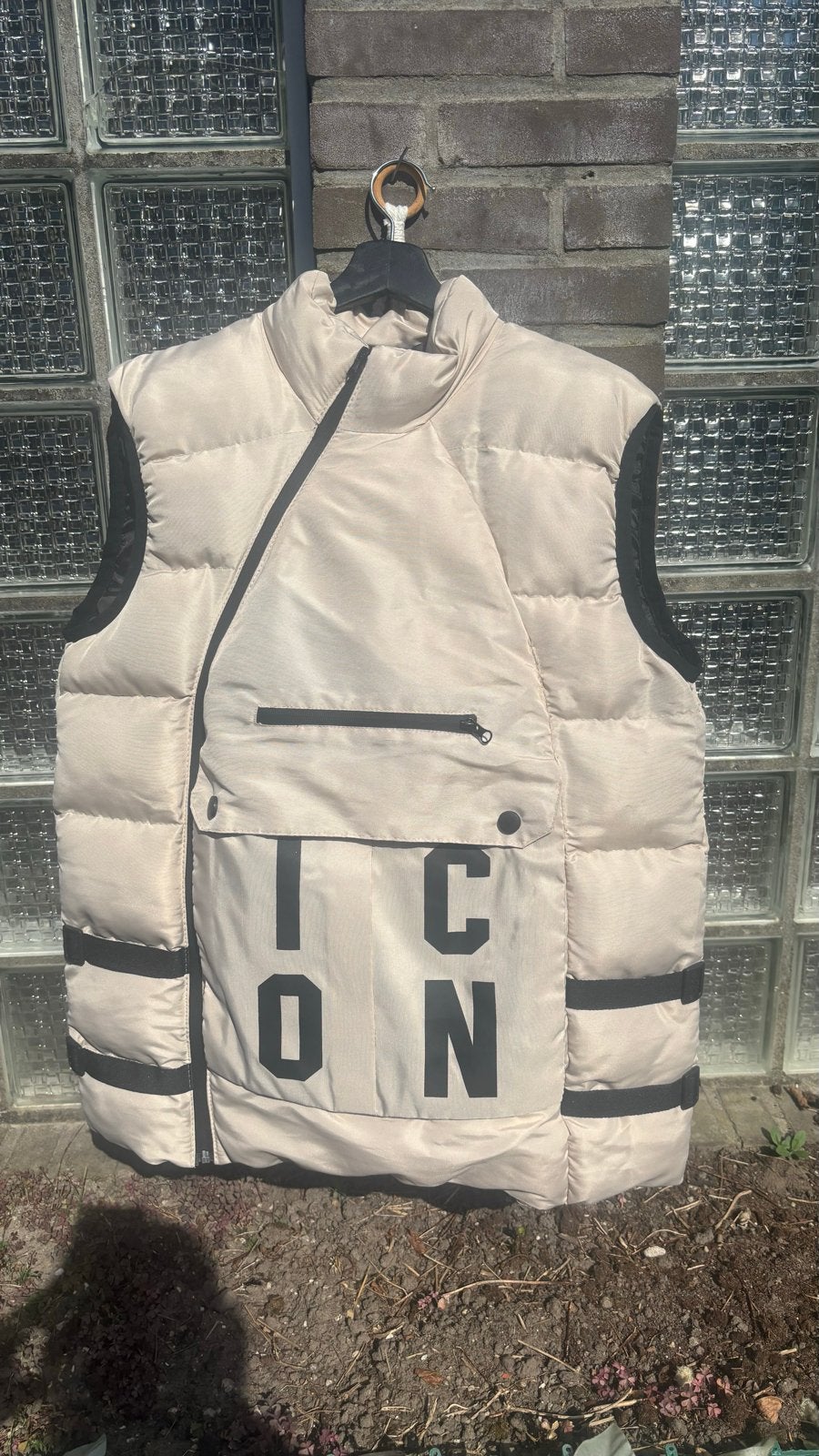 ICON Bodywarmer Beige/Zwart - Maat XL, Kleding | Heren, Bodywarmers, Ophalen of Verzenden, Zo goed als nieuw, Maat 56/58 (XL)