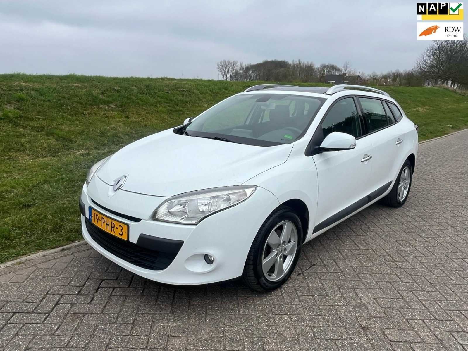 Renault Mégane Estate 1.4 TCe Dynamique; 19-PHR-3, Auto's, Renault, Voorwielaandrijving, Euro 5, Gebruikt, 4 cilinders