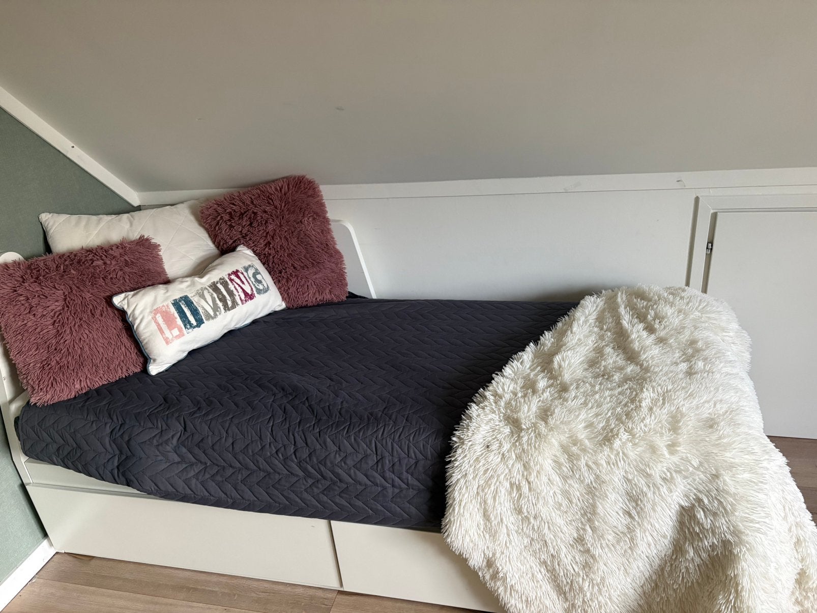 Flekke ikea uitschuifbaar bed, Gebruikt, Wit, Tweepersoons, Ophalen of Verzenden