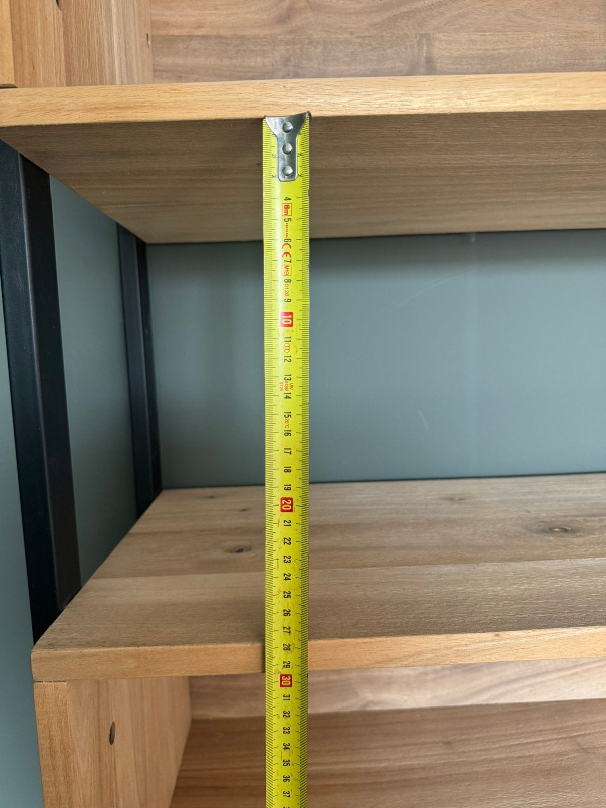 Foto 7 van Boekenkast hout/staal met lade 200x80x34,5