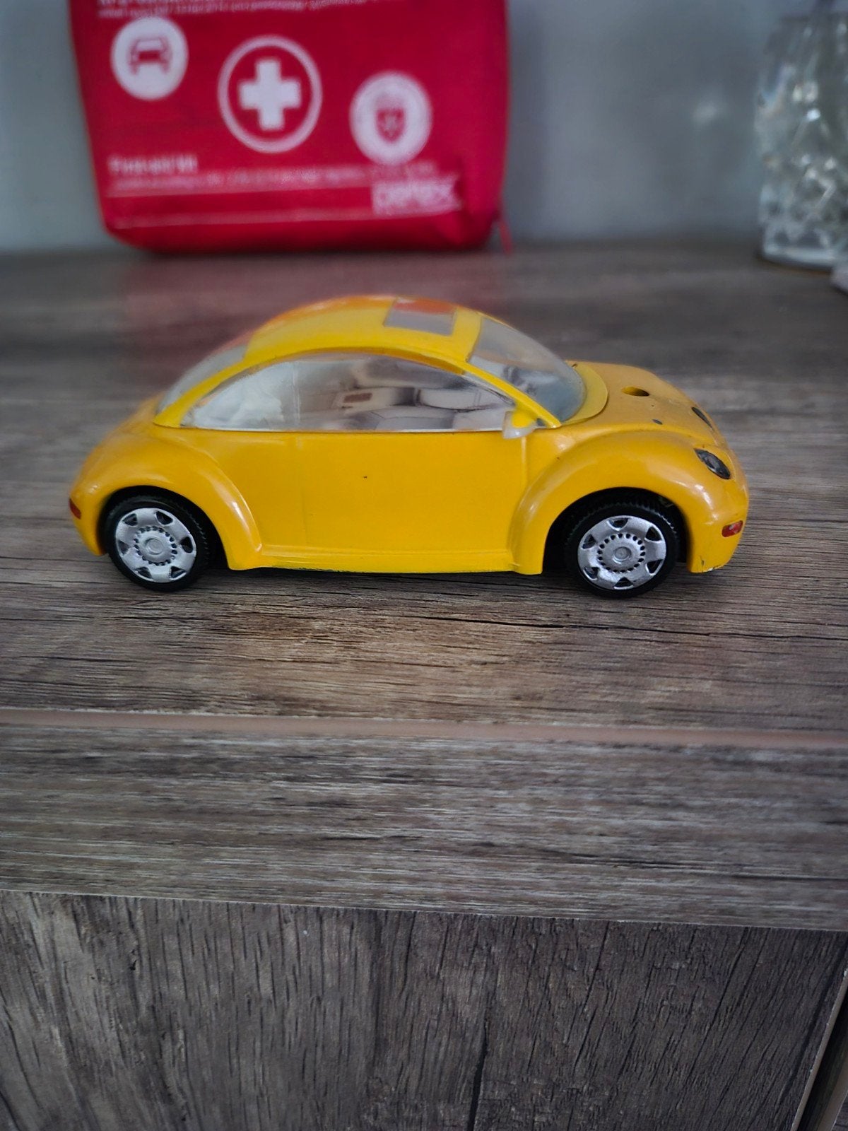 Set van 2 speelgoedauto's:Aanstekers Formule 1 en Volkswagen, Overige merken, Gebruikt, 1:50 of kleiner, Auto