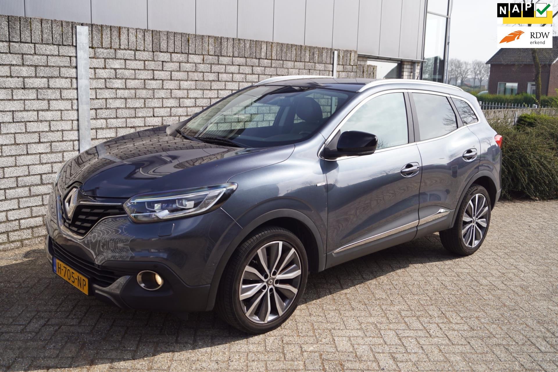Renault Kadjar 1.2 TCe Extase Bose Leder Sportst Stoelverw N, Voorwielaandrijving, Kadjar, Gebruikt, 4 cilinders