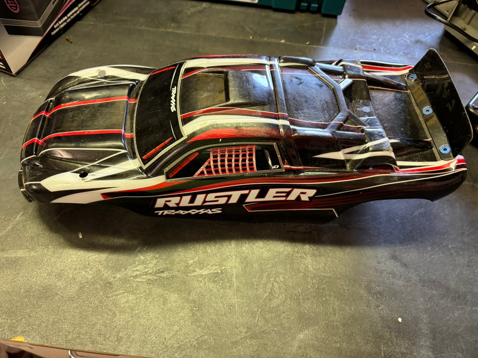 Traxxas rustler body, Ophalen of Verzenden, Zo goed als nieuw