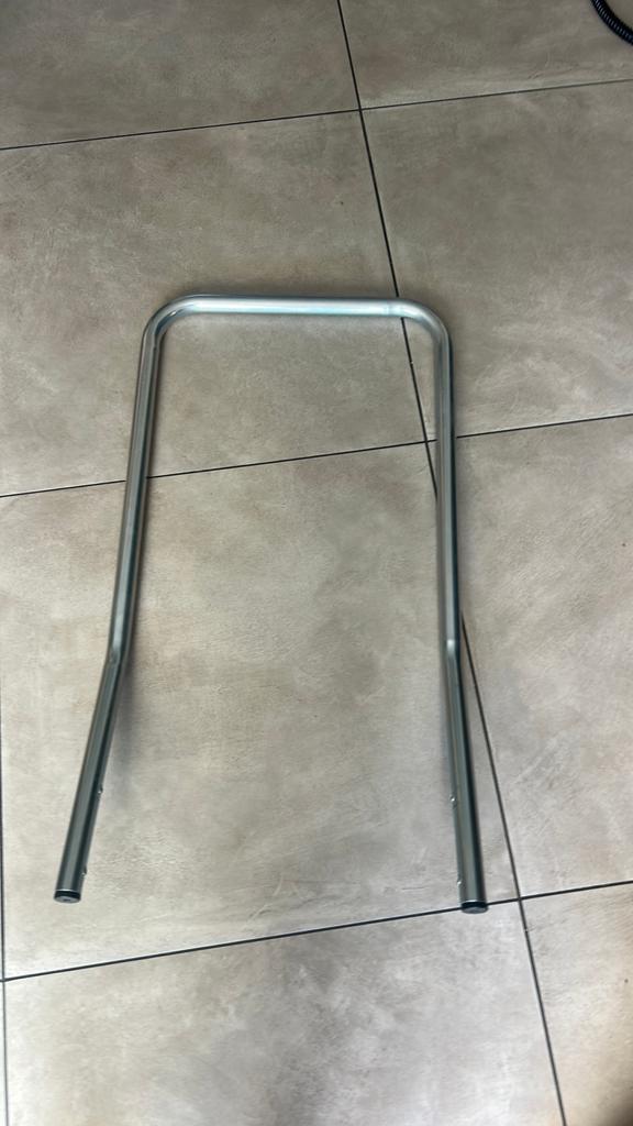 Altrex veiligheids beugel., Doe-het-zelf en Verbouw, Ladders en Trappen, Ophalen, Zo goed als nieuw, 2 tot 4 meter