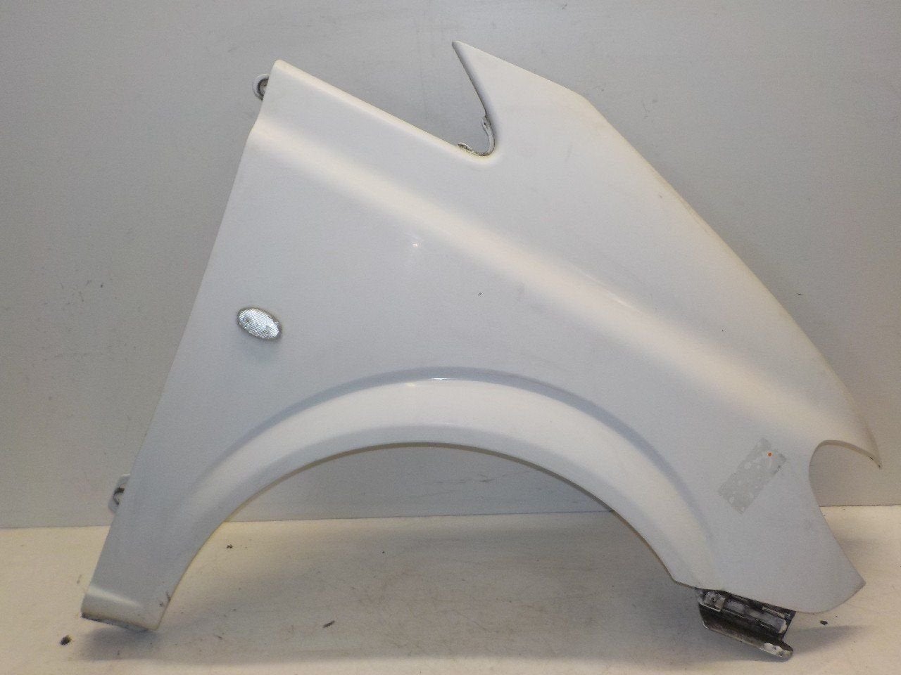 Spatbord rechts voor Mercedes-Benz Vito, Onderdelen@venauto.nl, Van der Ven Autorecycling B.V., Gebruikt, Ettenseweg 76, 4706 PB Roosendaal, The Netherlands