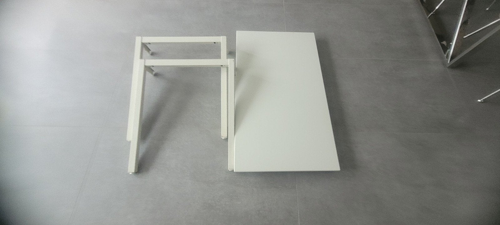 Witte eettafel/bureau - Compact en modern, Overige materialen, Gebruikt, 50 tot 100 cm, Vierkant