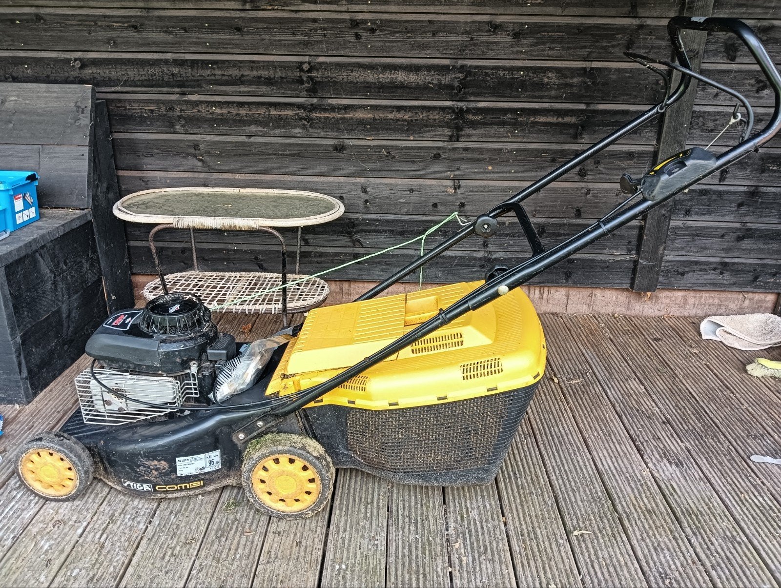 Stiga Combi Benzine Grasmaaier - Briggs & Stratton Motor, Ophalen, Cirkelmaaier, Gebruikt, Stiga