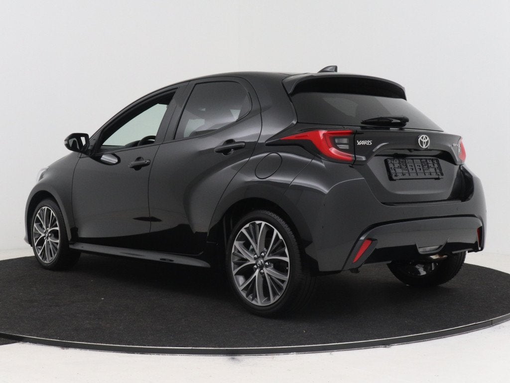 Toyota Yaris 1.5 Hybrid 130 Executive *DEMO* MY2025, Auto's, Toyota, 12 maanden, 450 kg, Zwart, 1125 kg